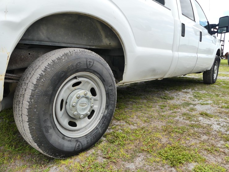 2012-ford-f250-xl-image-6