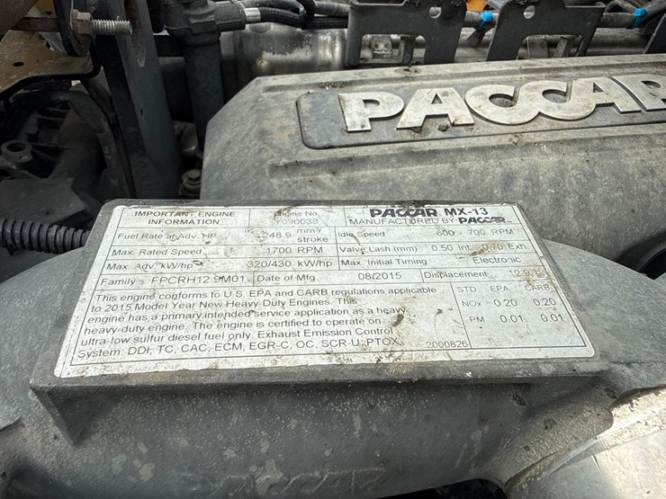2016-massey-ferguson-8-image-27