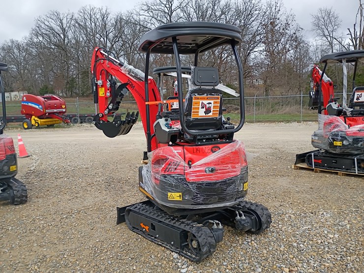 #l19-003-•-2026-diesel-tpm-18k-mini-excavator-image-2
