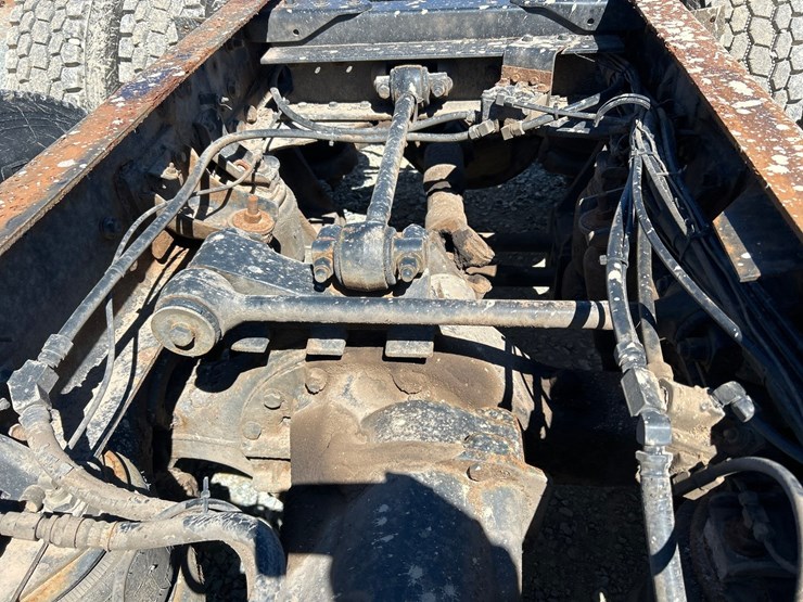 1994-massey-ferguson-8-image-26