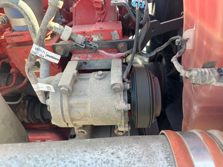 2017-kenworth-t680-image-54