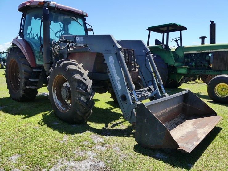 case-ih-mxu135-image-2