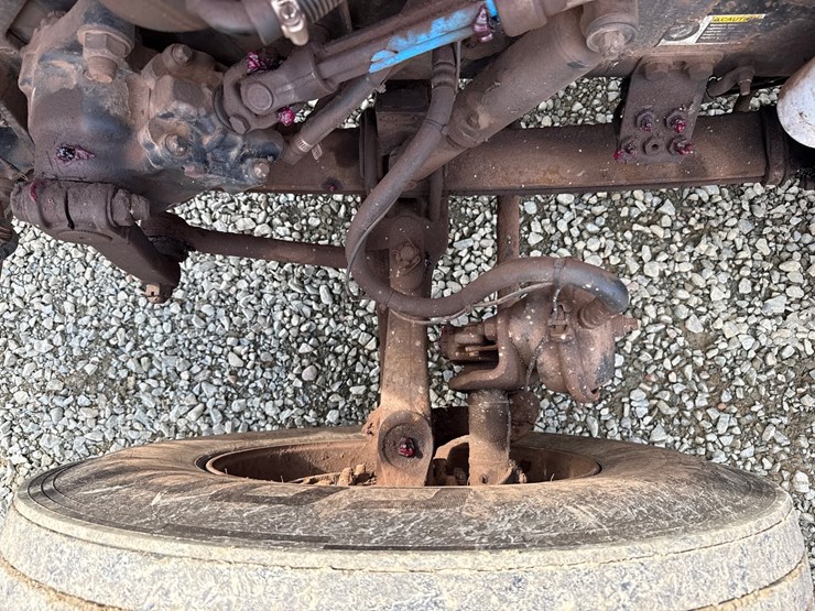 2004-peterbilt-378-image-31