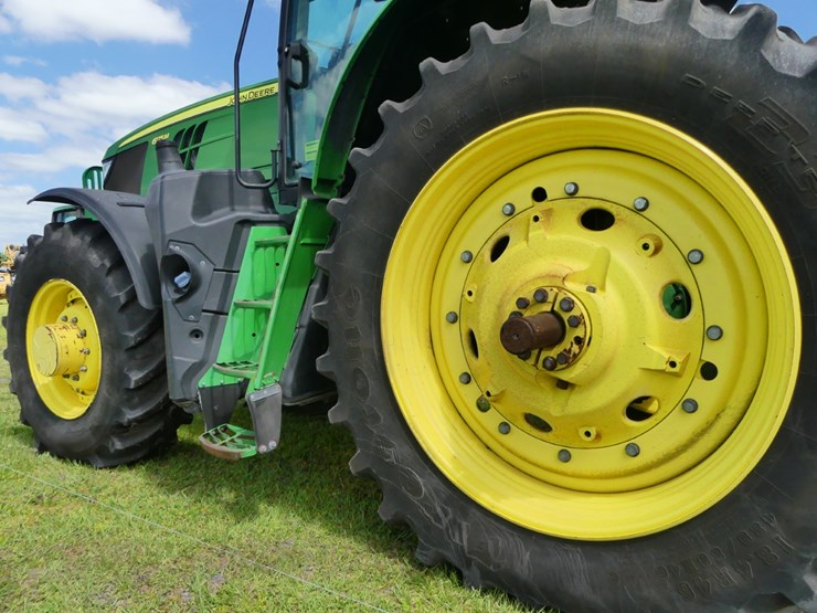2021-john-deere-6175m-image-8