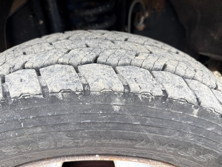 2015-ford-f550-image-74