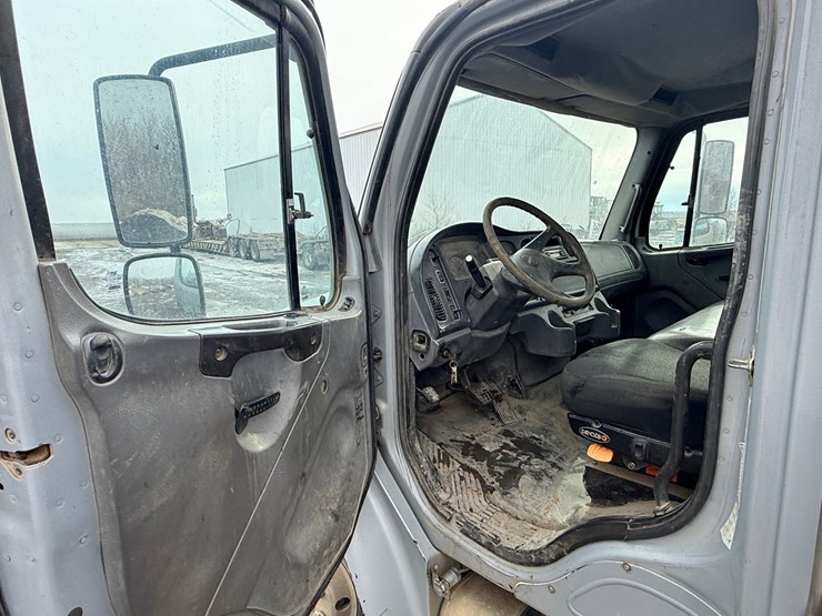 2004-caterpillar-c7-image-68