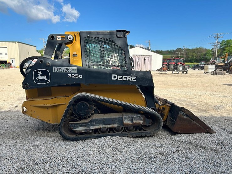 2021-deere-325g-image-5