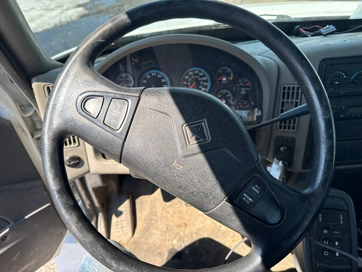 2014-international-4300-sba-image-54