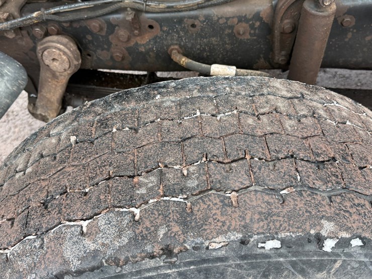 #1056-•-1989-mack-quad-axle-dump-truck-image-60