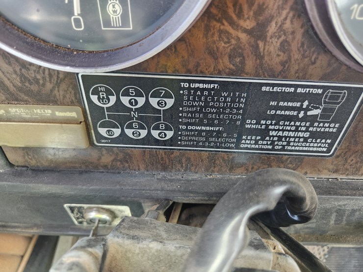 1985-kenworth-w900-image-53