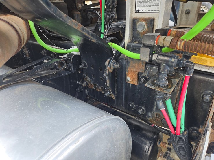 2006-caterpillar-c15-image-36