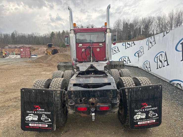 2004-peterbilt-378-image-4