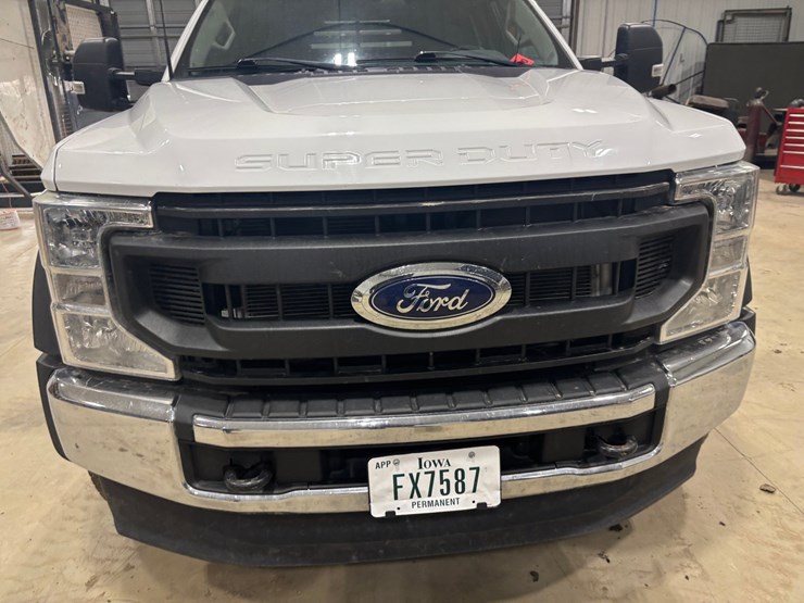 2022-ford-f550-sd-image-14