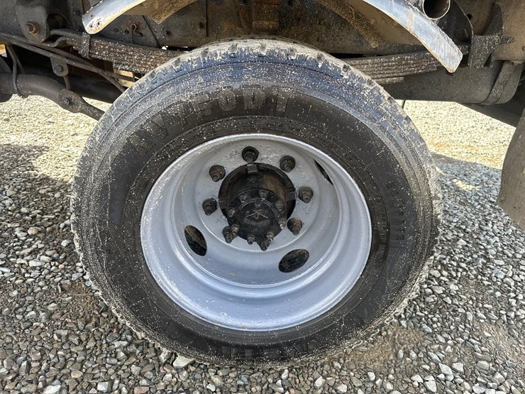 2005-massey-ferguson-8-image-58