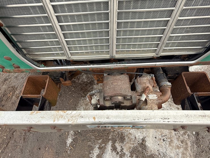 1999-mack-dm690-image-10