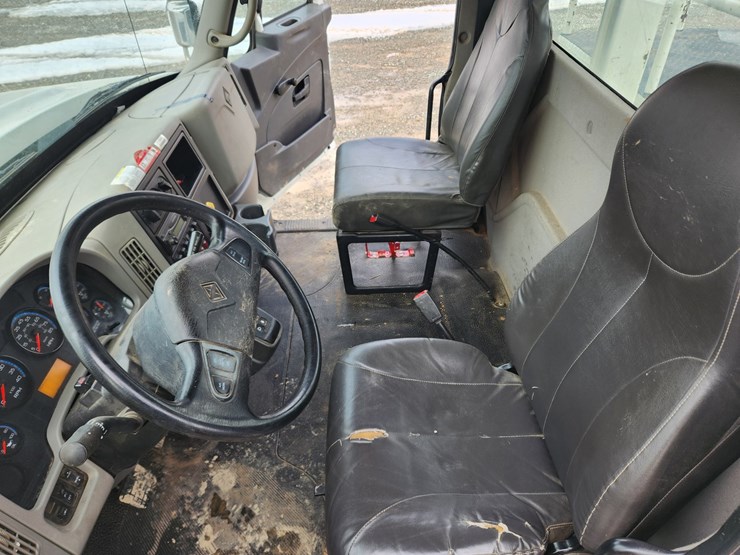 2008-international-workstar-7400-image-82