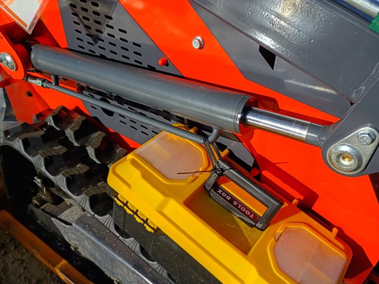 #l19-011-•-2026-tpm-t460-mini-skid-steer-image-29