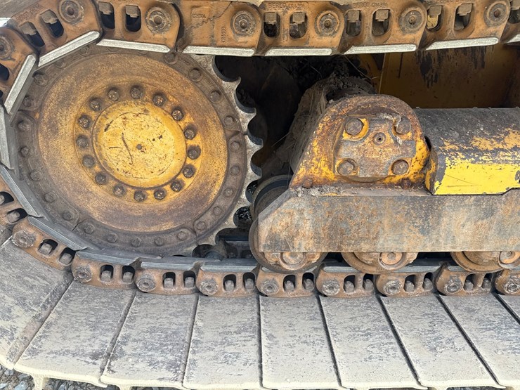 2002-deere-700h-lgp-image-64