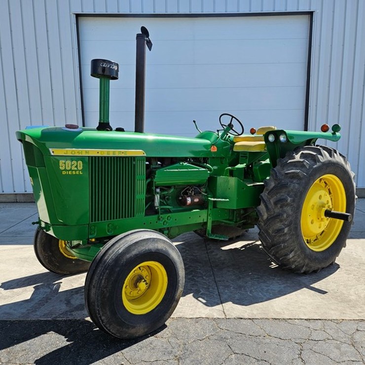 JOHN DEERE 5020