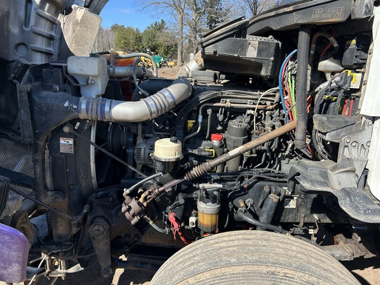 2020-kenworth-t880-image-41