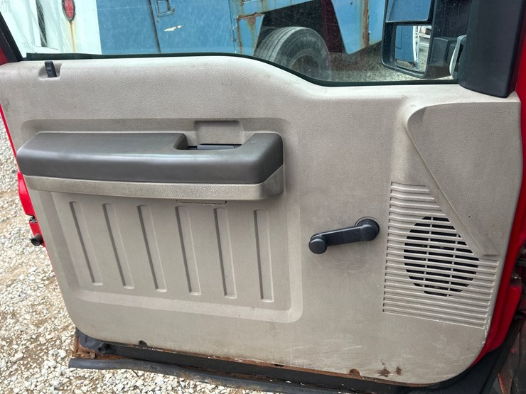 2008-ford-f550-xl-image-49