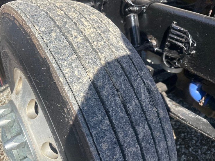 2008-peterbilt-386-image-64