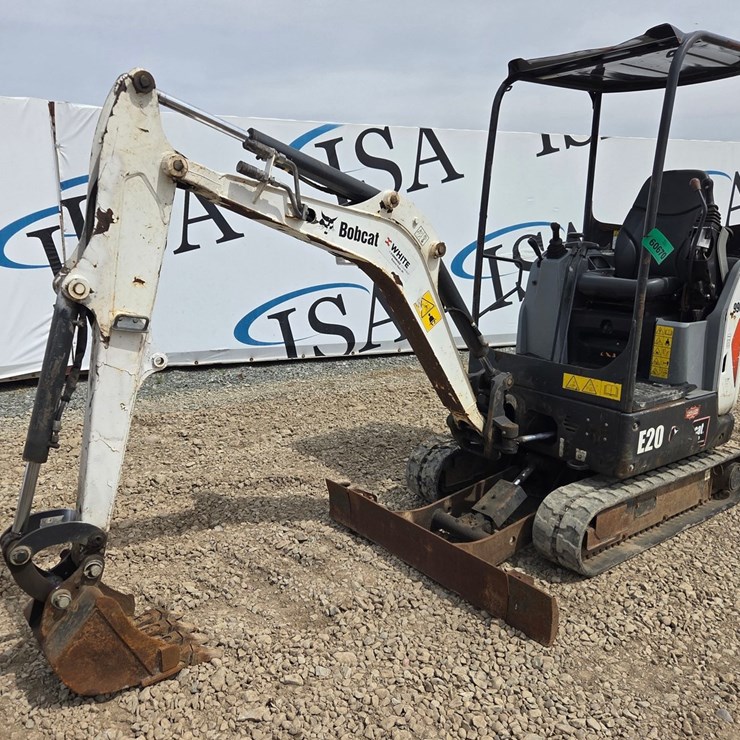 BOBCAT E20