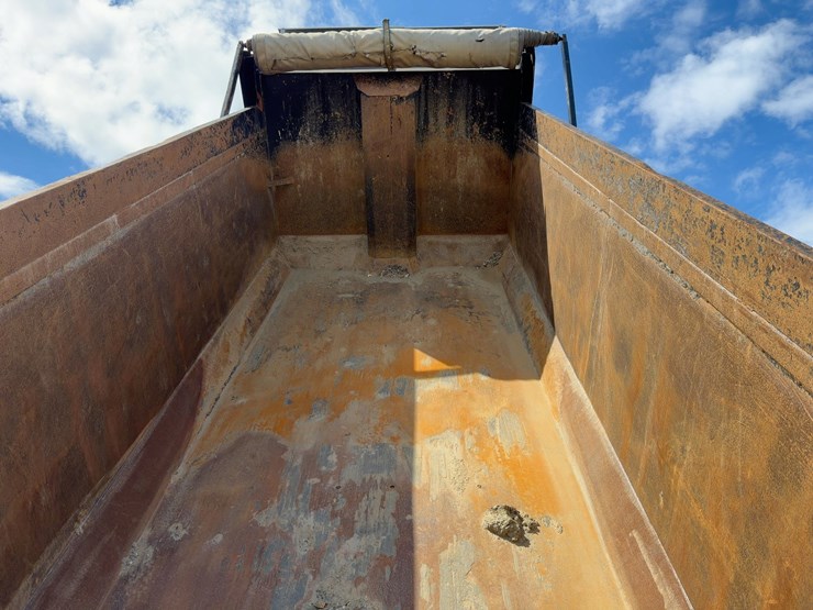 1998-mack-rd690s-image-25