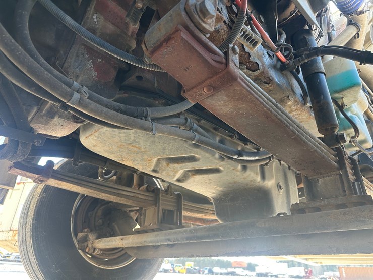 2017-international-lt-image-63