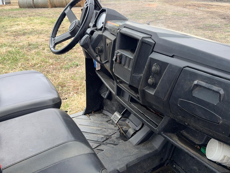 2019-polaris-ranger-image-19