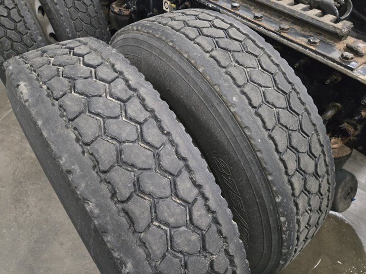 2017-kenworth-t680-image-82