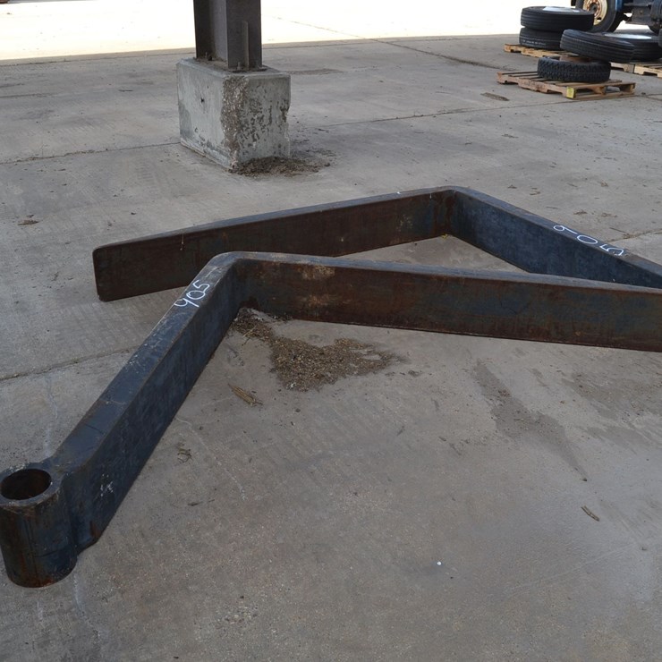 SET OF 6' FORKS FOR TAYLOR FORKLIFT
