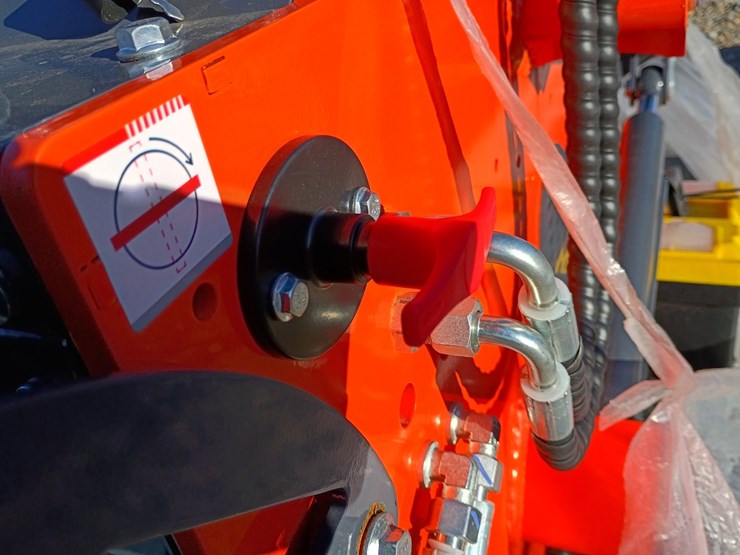 #l19-012-•-2026-tpm-t460-mini-skid-steer-image-12