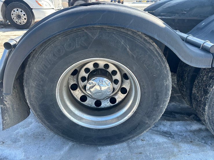 2017-international-lt-image-72