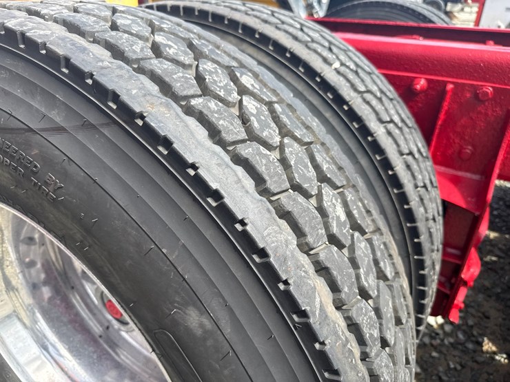 2005-kenworth-t800-image-85