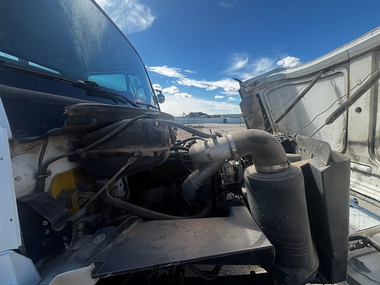 1999-caterpillar-3126-image-18