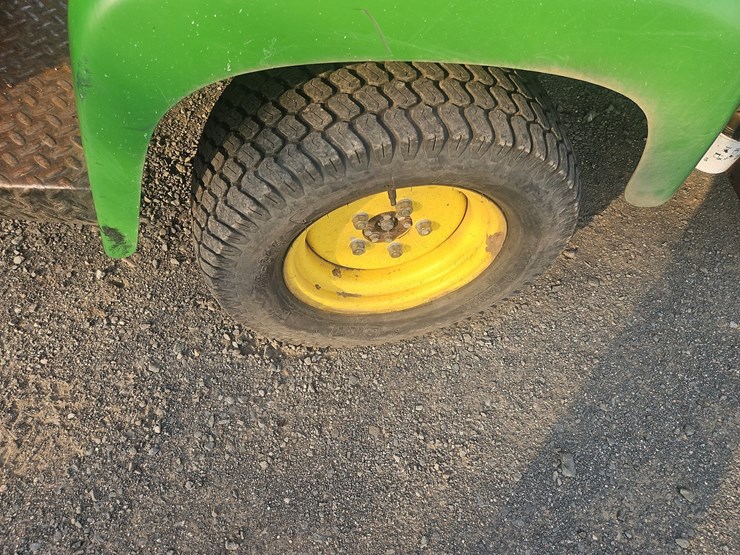 john-deere-progator-2030-image-9