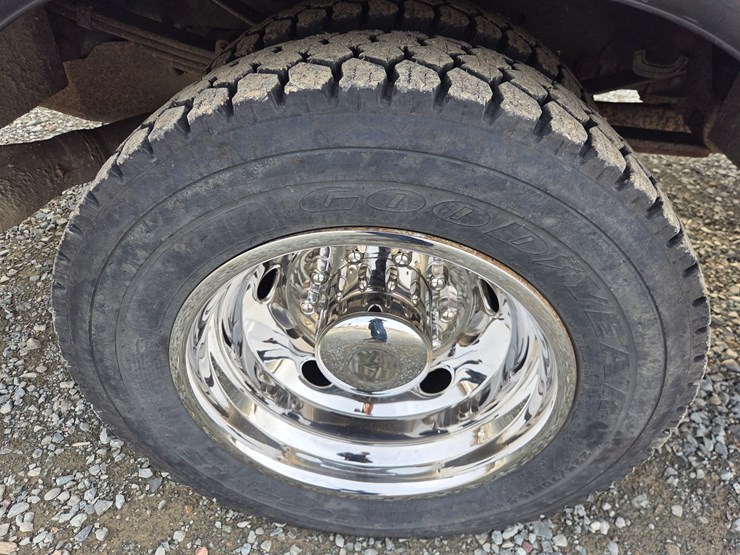 2018-ford-f550-xl-image-77