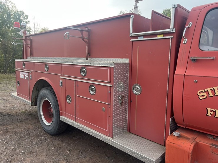 #1148-•-1980-gmc-v-8-fire-truck-image-43