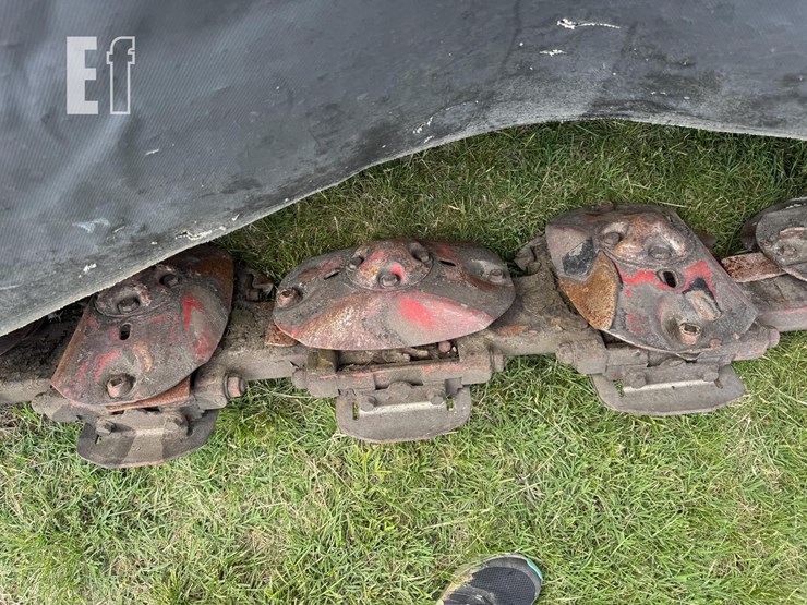 new-holland-h6740-image-3