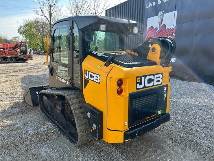 2022-jcb-2ts-7t-image-2
