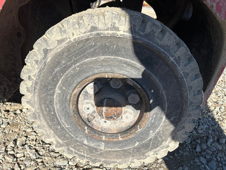 toyota-8fdu25-image-50