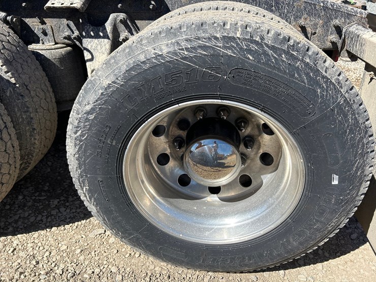 2019-international-lt-image-83