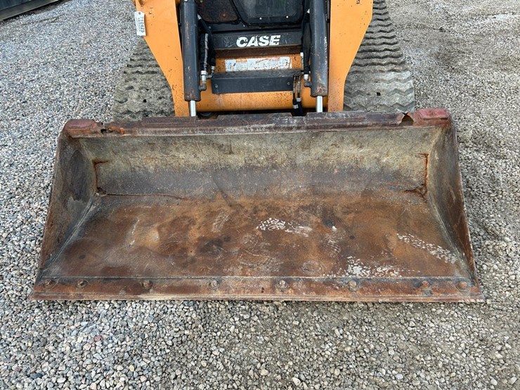 2022-case-tv450b-image-9