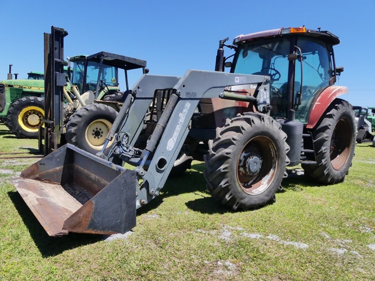case-ih-mxu135-image-1
