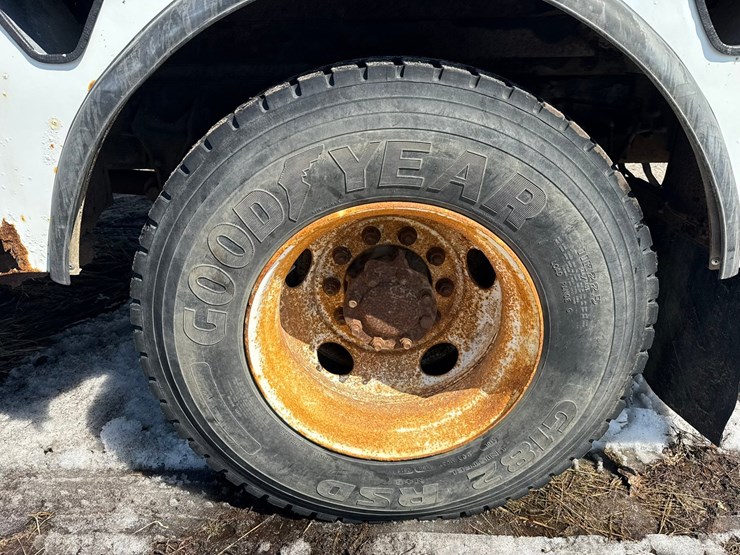 2002-international-4300-sba-image-46