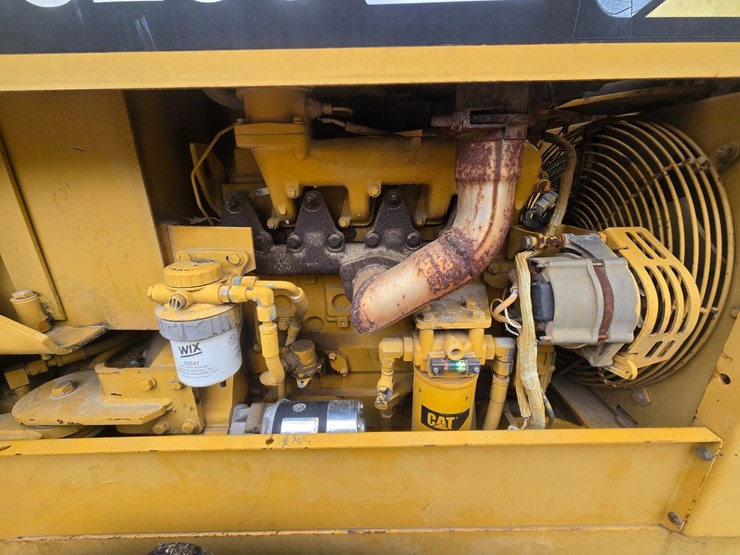 caterpillar-cp-323c-image-18