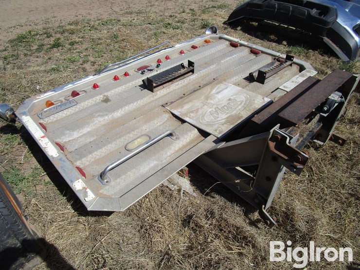 protech-aluminum-truck-cab-rack-image-3