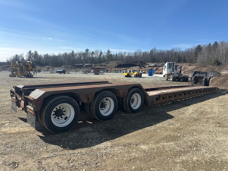 2007-massey-ferguson-8-image-5