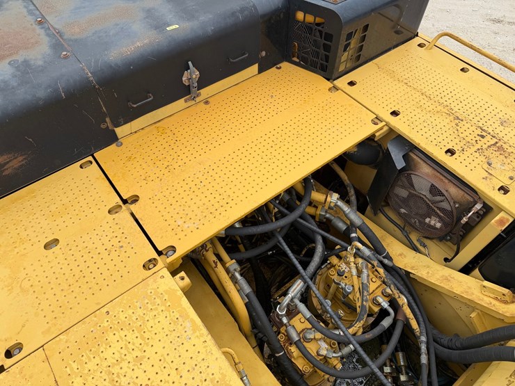 2007-caterpillar-345c-image-48